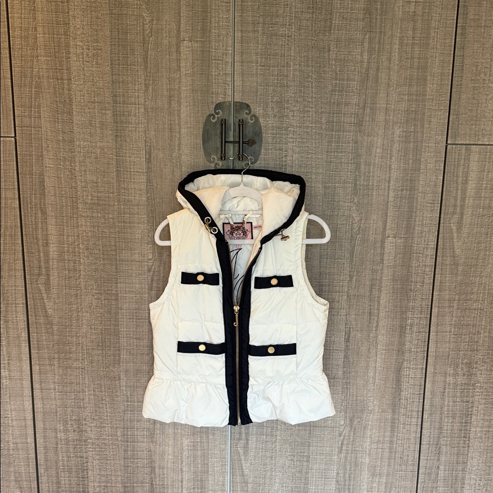 Juicy Couture Hooded Sleeveless Jacket Vest